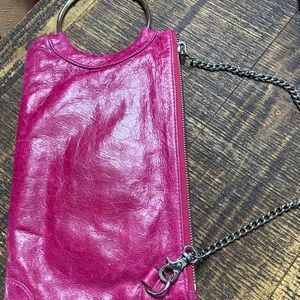 HOBO magenta clutch